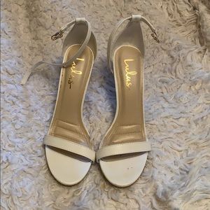 NWOB Lulu’s white strappy high heels